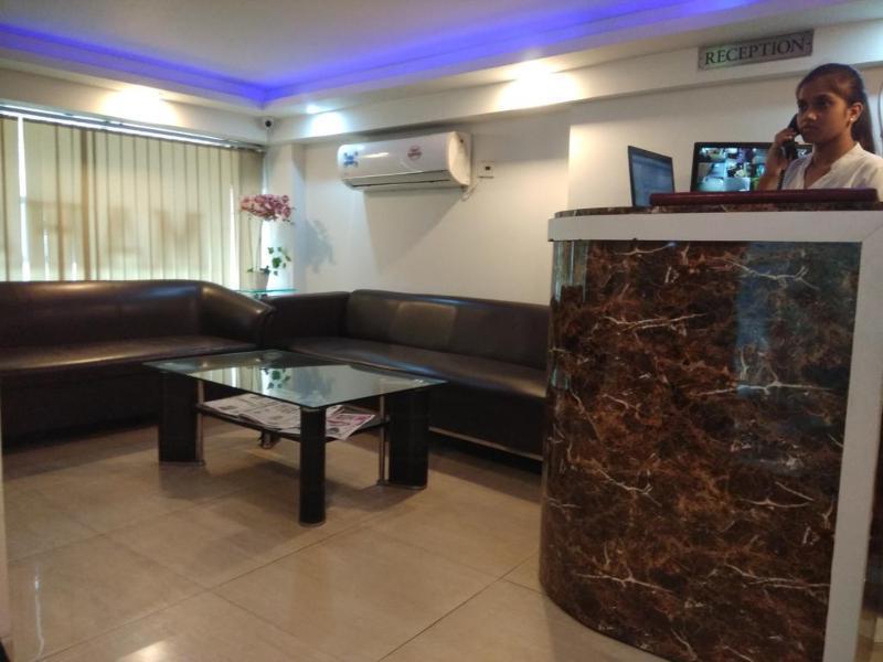 Hotel Wti Airport Grand Delhi Nueva Delhi Exterior foto