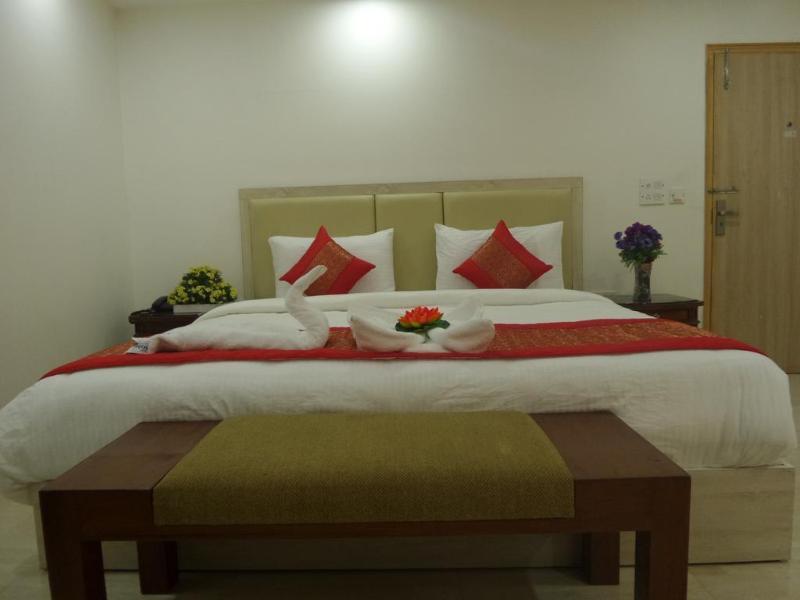 Hotel Wti Airport Grand Delhi Nueva Delhi Exterior foto