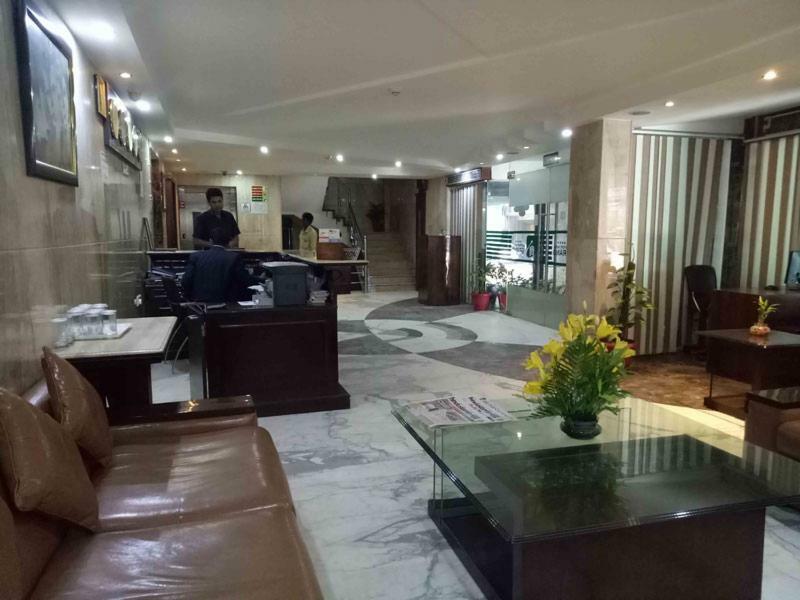 Hotel Wti Airport Grand Delhi Nueva Delhi Exterior foto