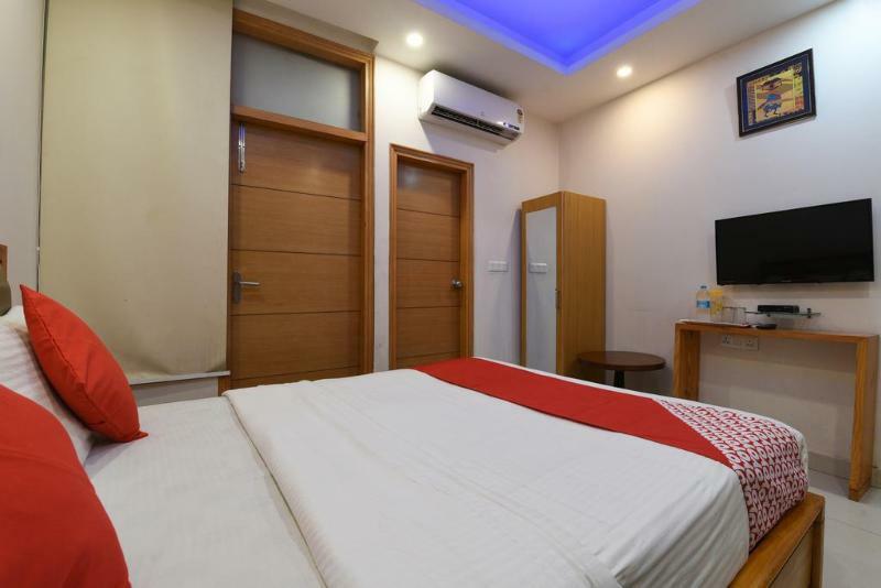Hotel Wti Airport Grand Delhi Nueva Delhi Exterior foto
